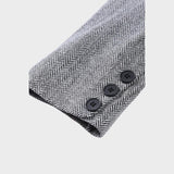 Каролина – Мощен Триделен Костюм