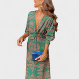 Весна - Миди рокля с V-образно деколте