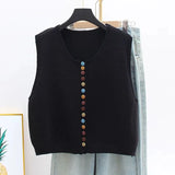 МАРИБЕЛ | ПЛЕТЕН ЖИЛЕТ С ЦВЕТНИ БУТОНИ