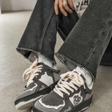 Скейт обувки - Издръжлива горна част и гумена подметка с противохлъзгаща повърхност