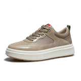 Обувки Slip On - Горна част от смесен плат и лесни за обуване