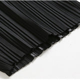 Панталони - Плисирана Предна Част и Свободен Крой за Лесно Движение