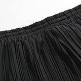 Панталони - Плисирана Предна Част и Свободен Крой за Лесно Движение