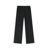 Панталони - Плисирана Предна Част и Свободен Крой за Лесно Движение