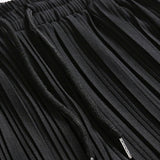 Панталони - Плисирана Предна Част и Свободен Крой за Лесно Движение