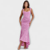 Дълга рокля с елегантен и изискан корсет