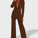 Весна – Елегантен Женски Костюм