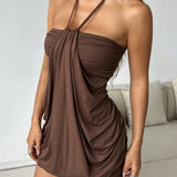Шоколадова Мини Рокля с Връзка около Врата