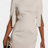 Весна Миди Рокля с Перлени Детайли и Кръгло Деколте