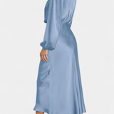 Мария Макси Рокля с Висок Яка и Цветни Детайли